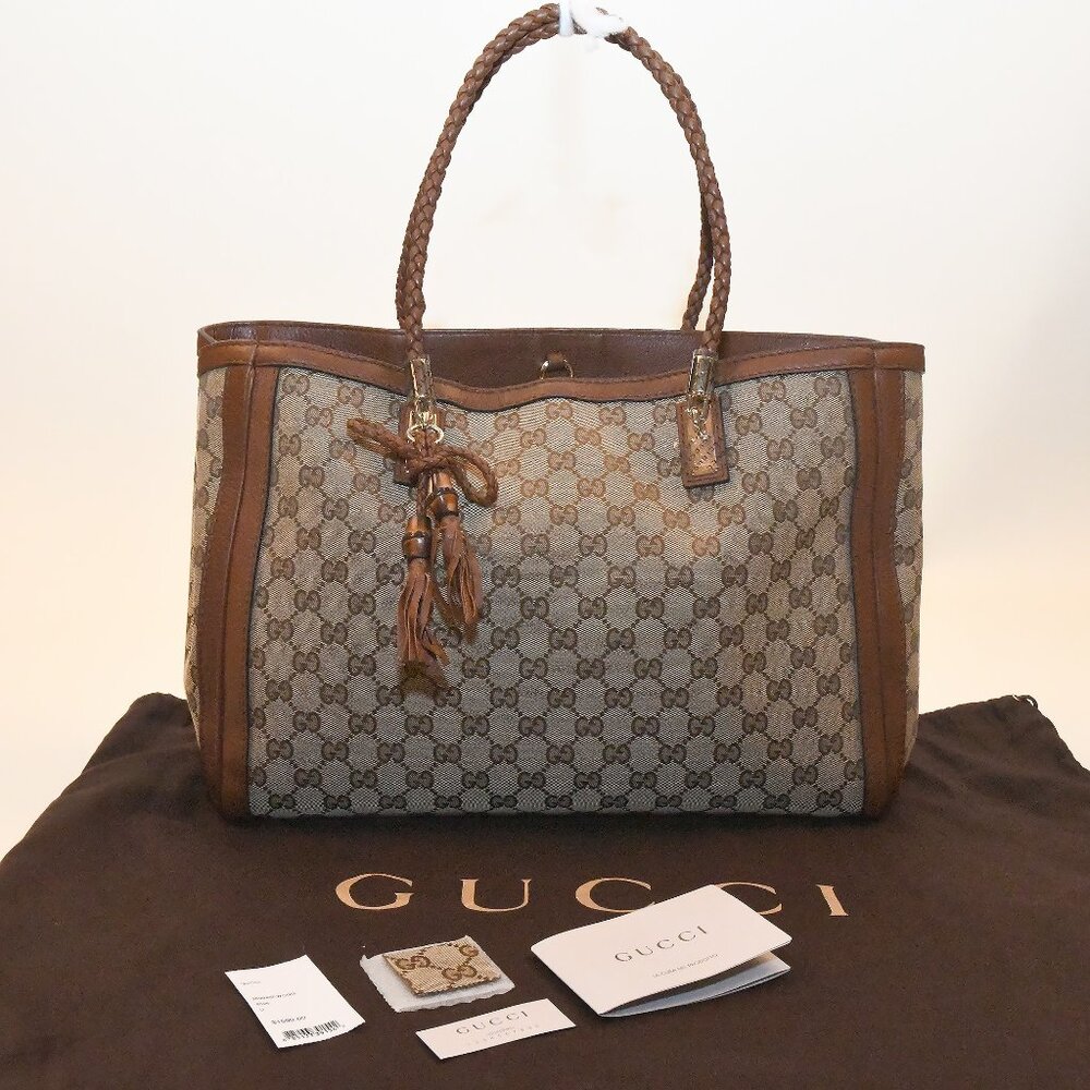 Gucci Bella Tote. Authentic and New with Tags. Great for Travel. Spacious.